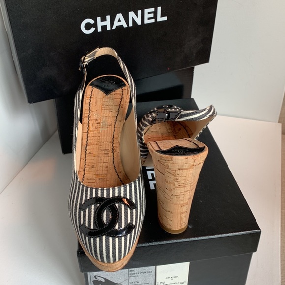 CHANEL Shoes Black White Striped Platform Cork Canvas Patent Slingback CC Heels - Picture 15 of 16